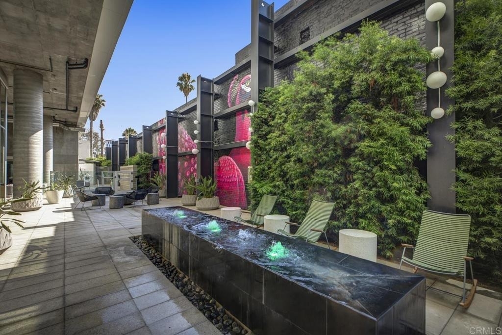 5750 Hollywood Boulevard - Photo 50