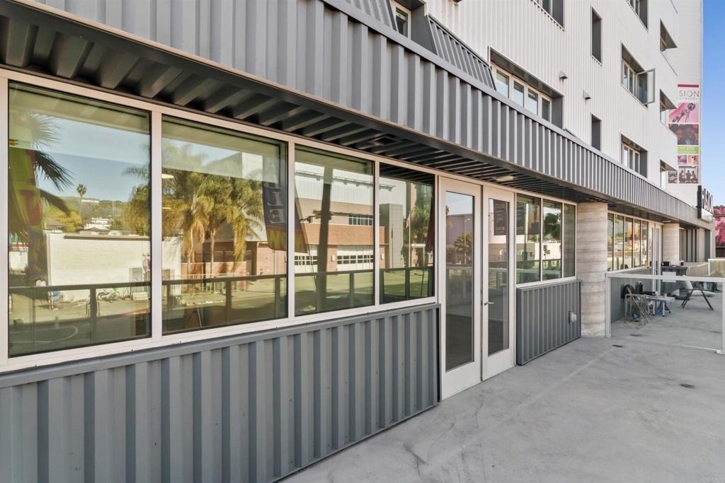 5750 Hollywood Boulevard - Photo 5
