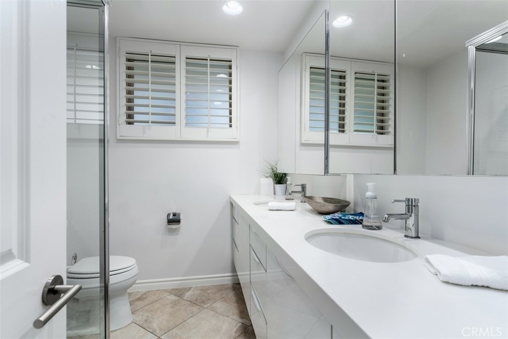 1585 S Coast - Photo 20