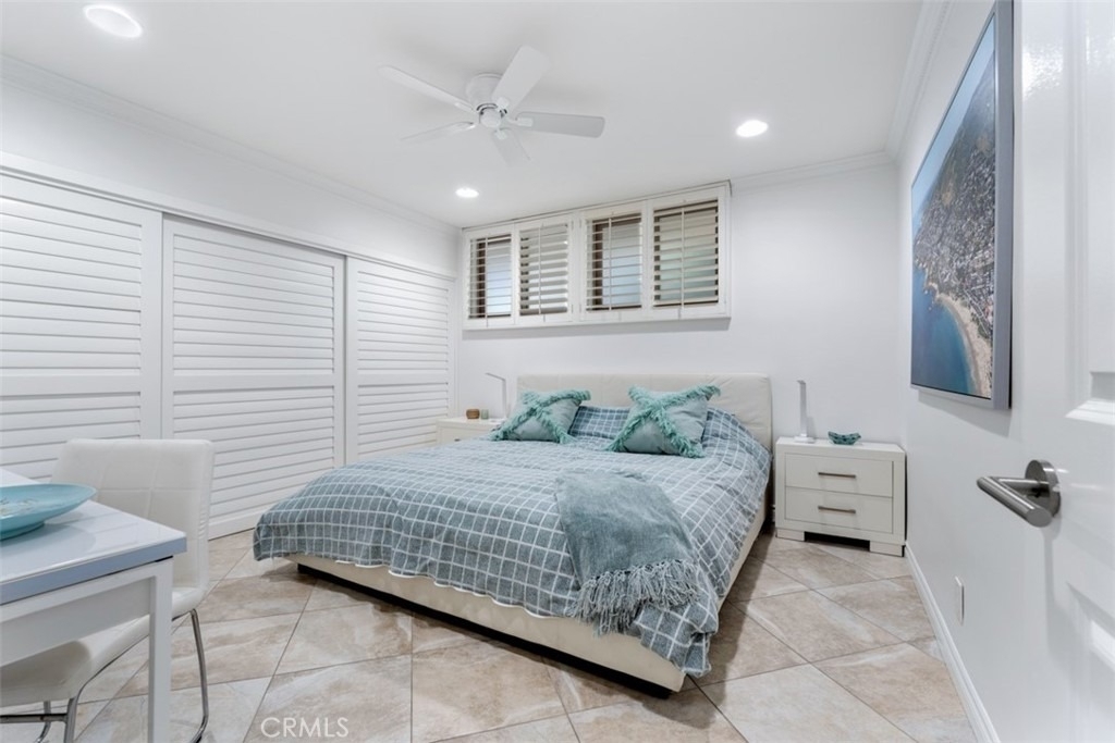 1585 S Coast - Photo 18