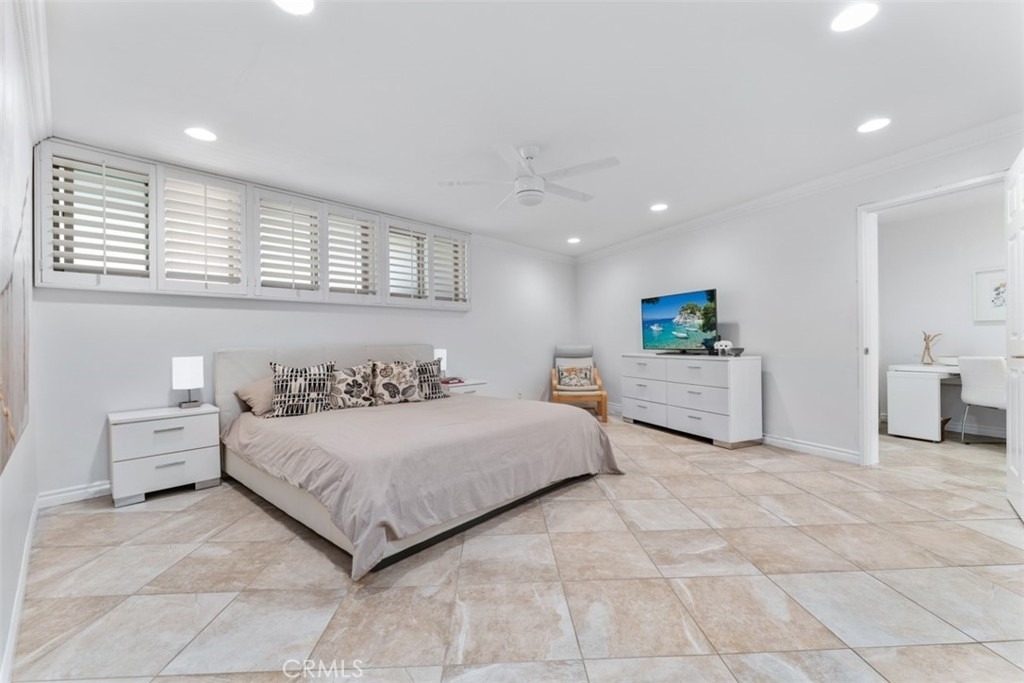 1585 S Coast - Photo 13