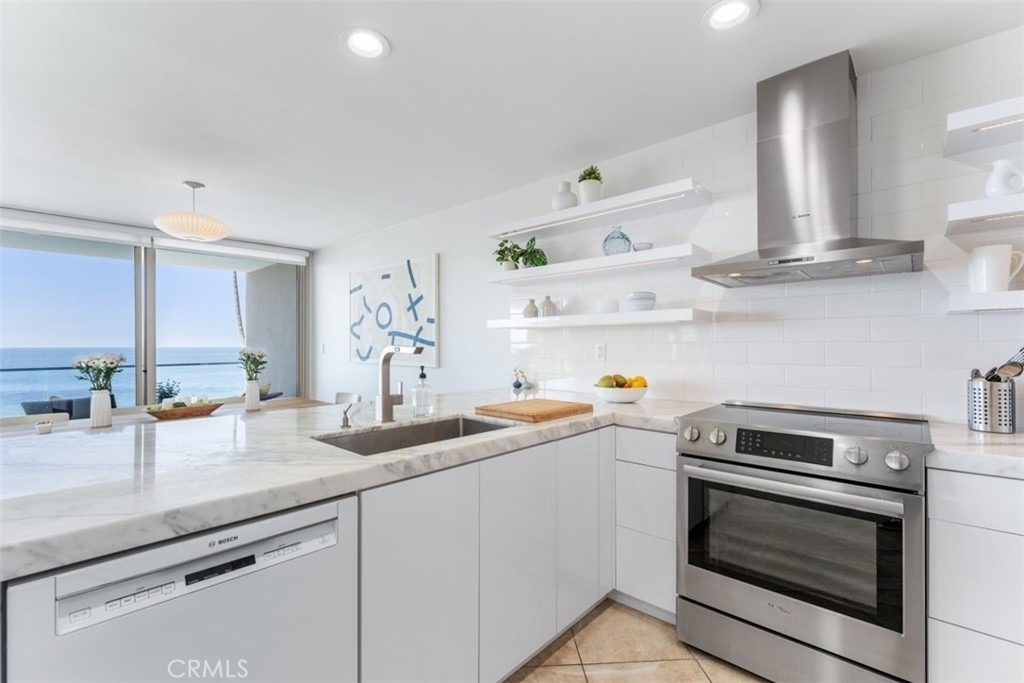 1585 S Coast - Photo 7