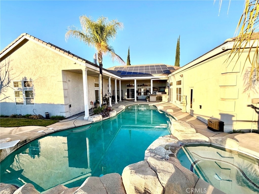 685 Bradbury - Photo 13