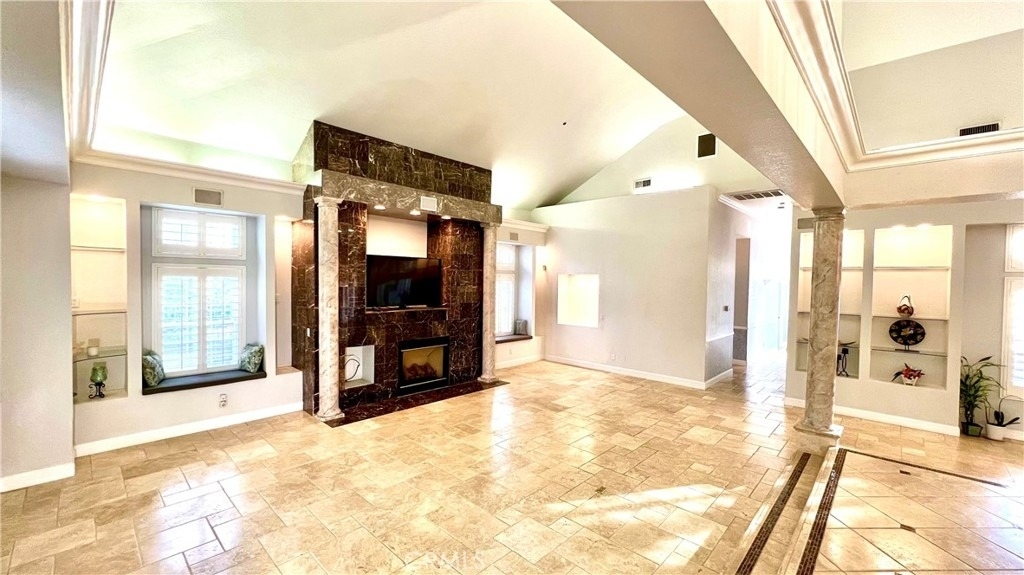 685 Bradbury - Photo 3