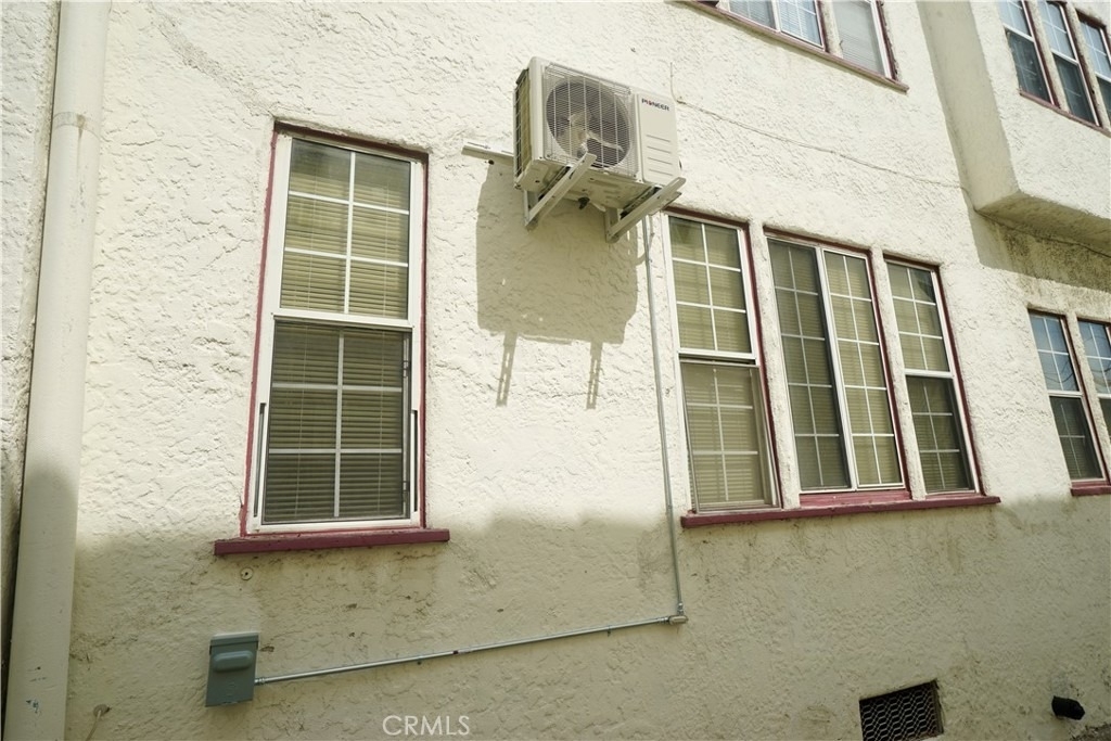 1336 Elm Street - Photo 10