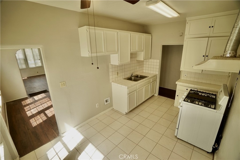 1336 Elm Street - Photo 13
