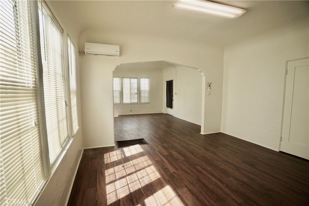1336 Elm Street - Photo 5
