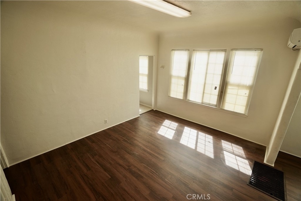 1336 Elm Street - Photo 7