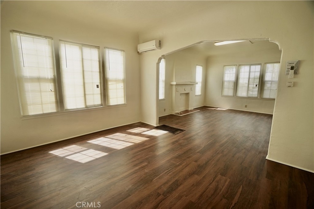 1336 Elm Street - Photo 6