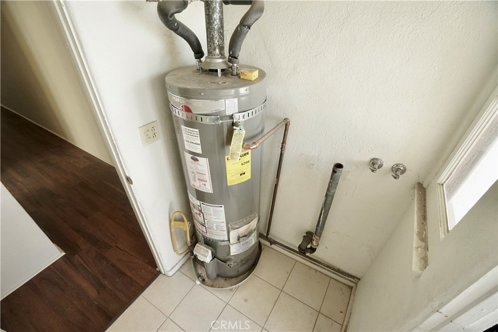 1336 Elm Street - Photo 32