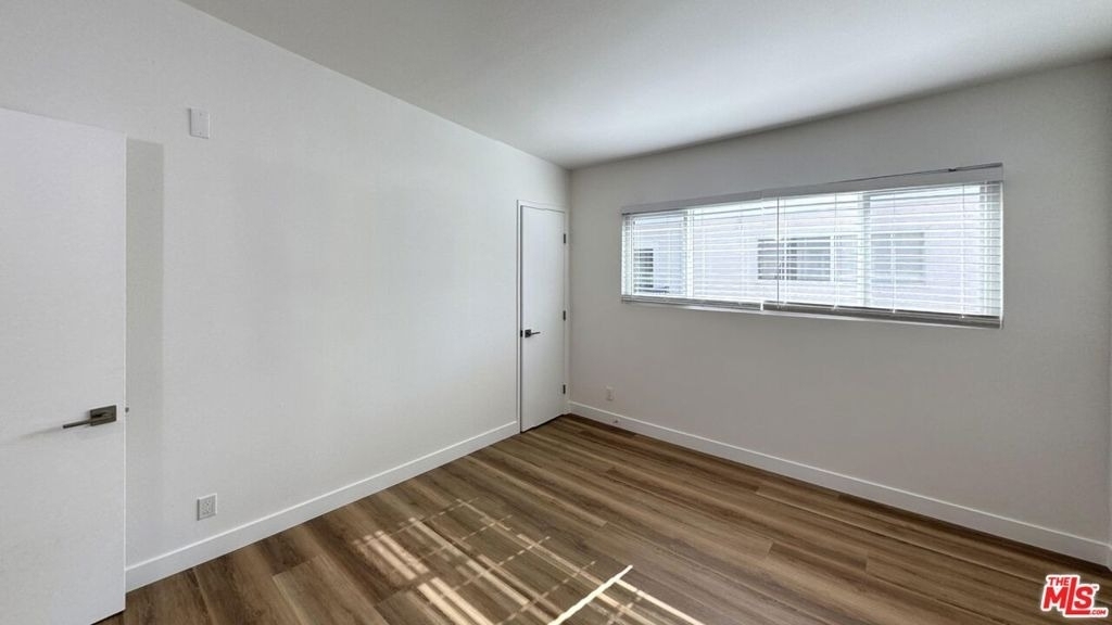 3630 Midvale Avenue - Photo 33