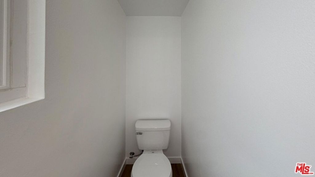 3630 Midvale Avenue - Photo 30