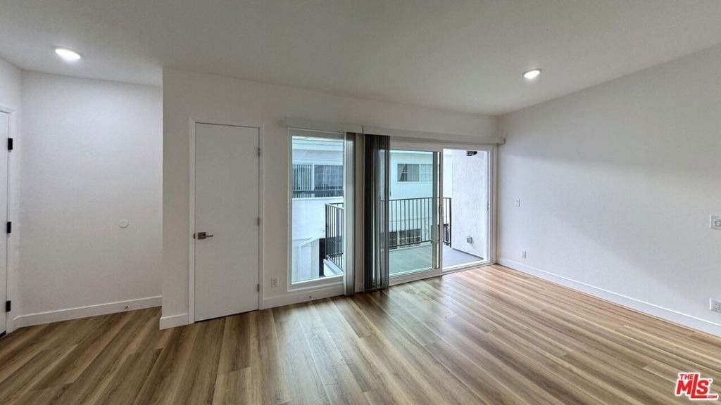 3630 Midvale Avenue - Photo 19