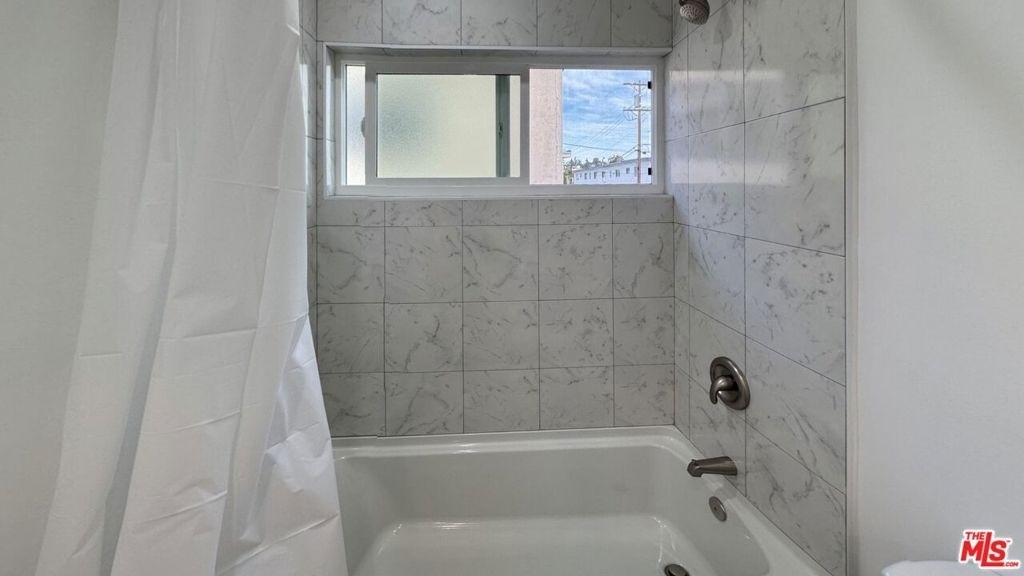 3630 Midvale Avenue - Photo 20