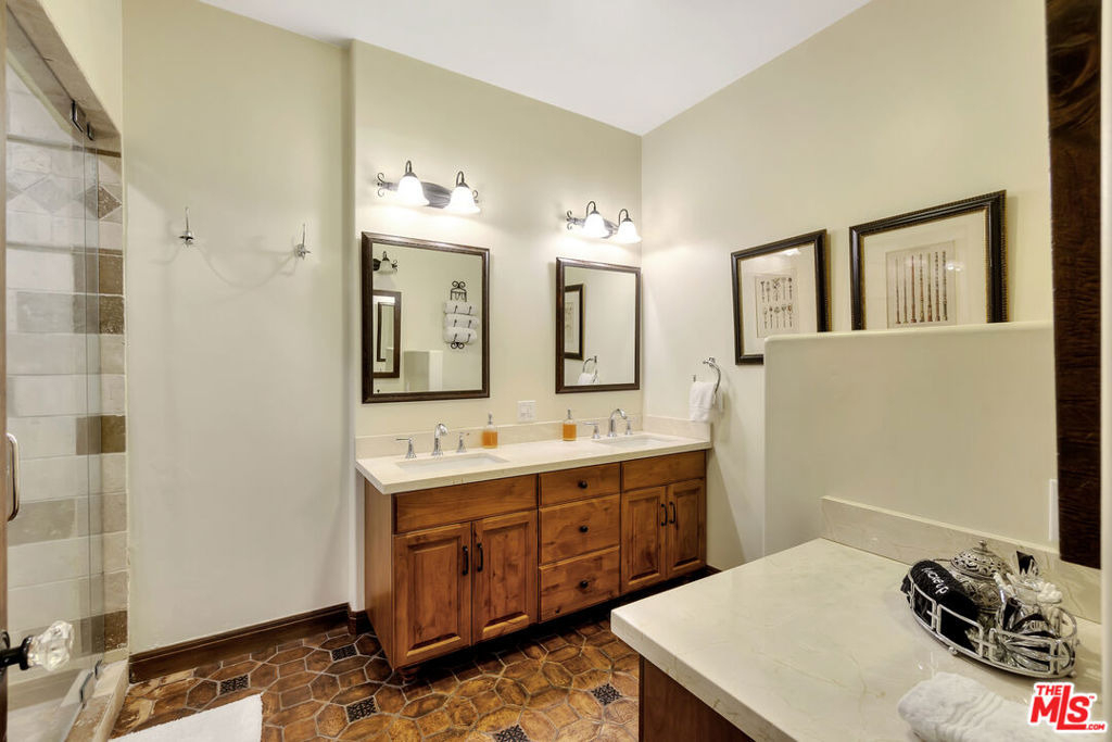 3425 Oak Glen Drive - Photo 38