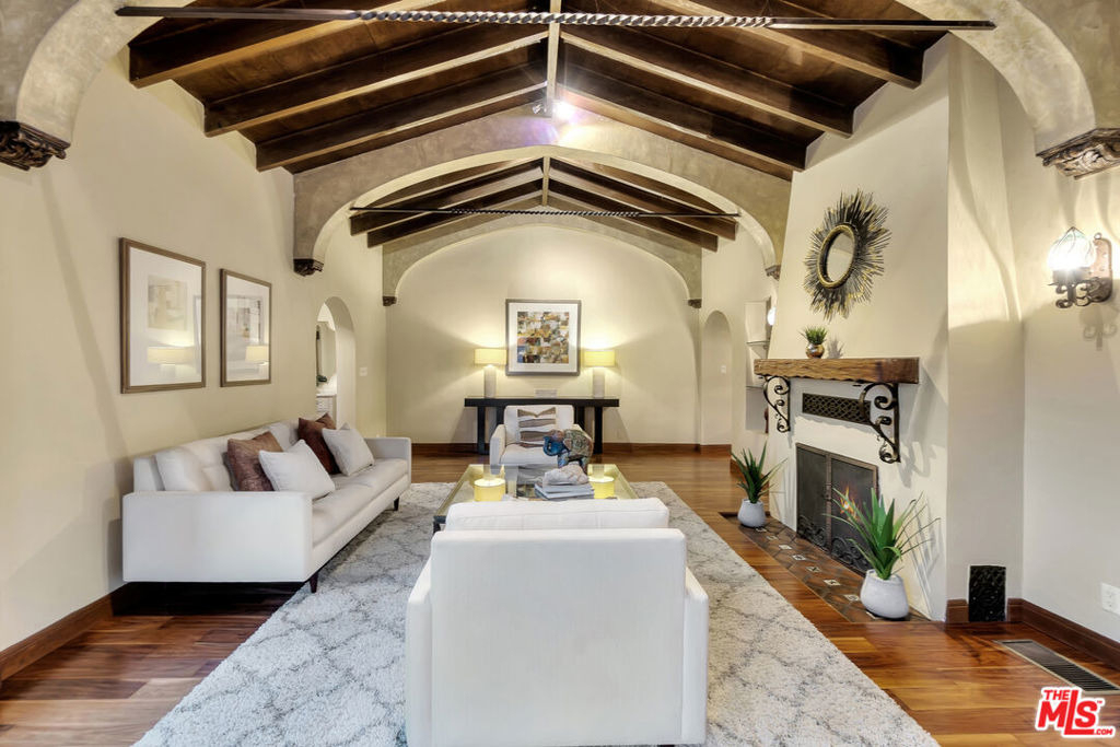 3425 Oak Glen Drive - Photo 1