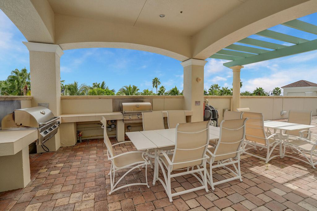 3620 Gardens Parkway - Photo 40