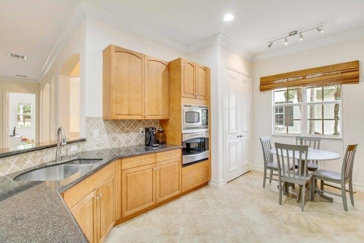 349 Chambord Terrace - Photo 10