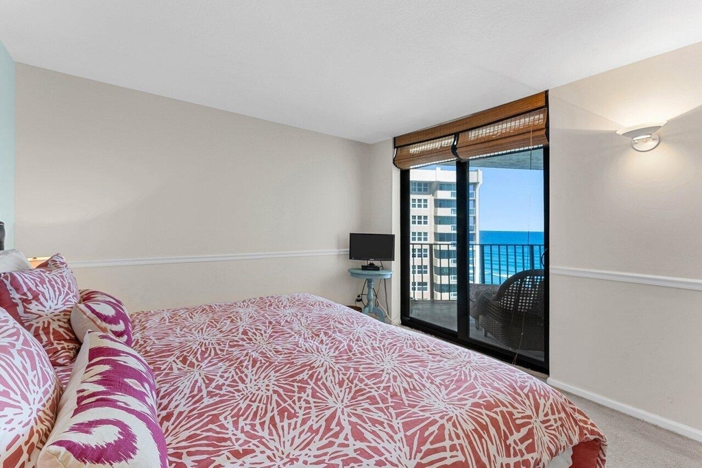 5420 N Ocean Drive - Photo 35