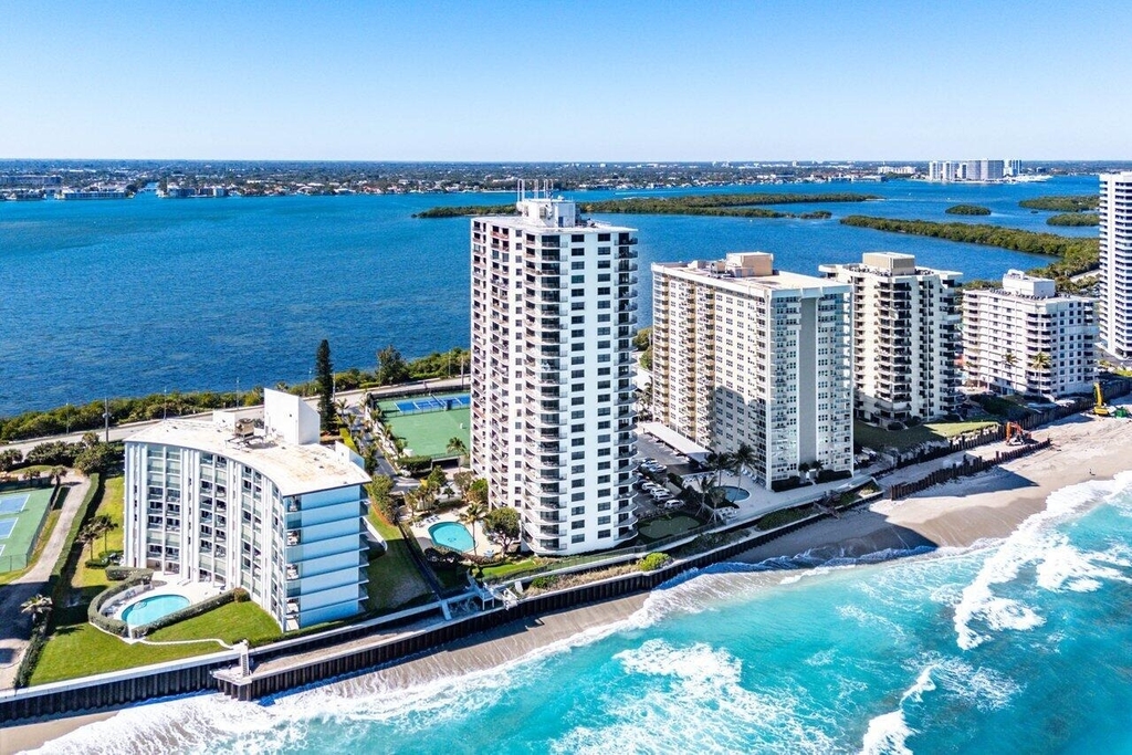 5420 N Ocean Drive - Photo 1
