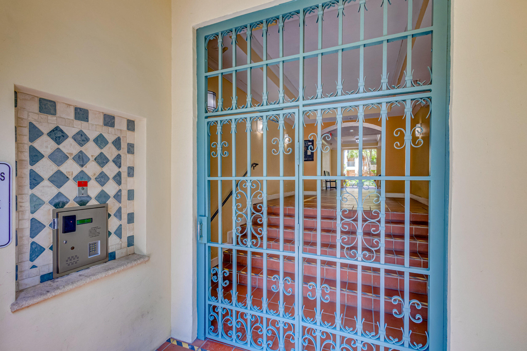 630 S Sapodilla Avenue - Photo 52