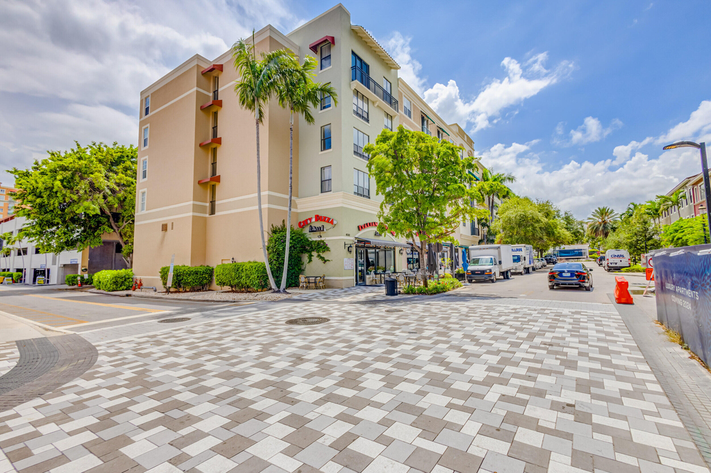 630 S Sapodilla Avenue - Photo 45