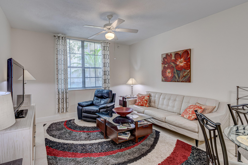 630 S Sapodilla Avenue - Photo 7