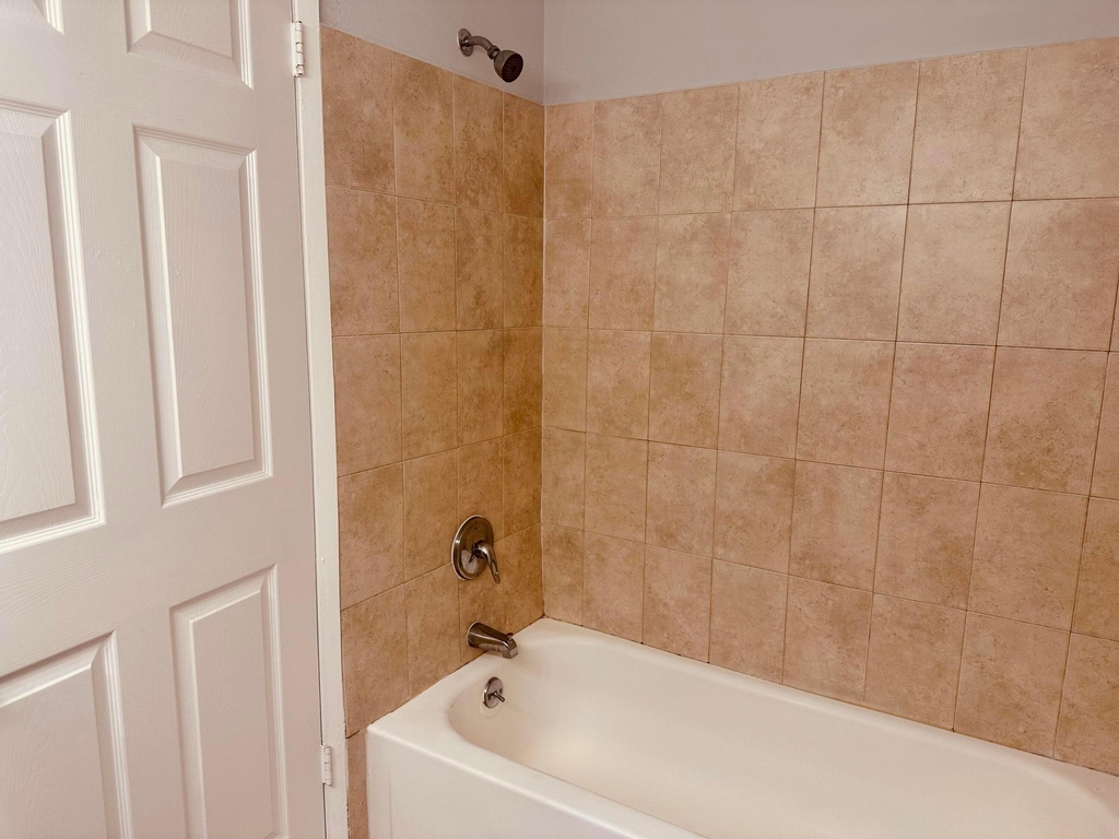 225 S Tropical Trail - Photo 14