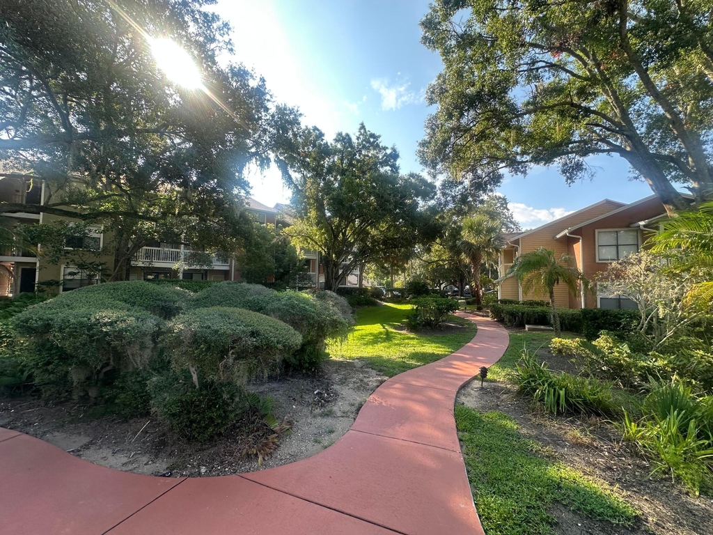225 S Tropical Trail - Photo 1