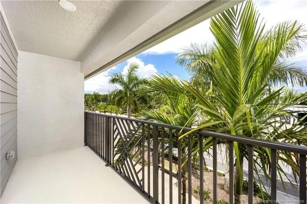 3375 Sw Mapp Road - Photo 1