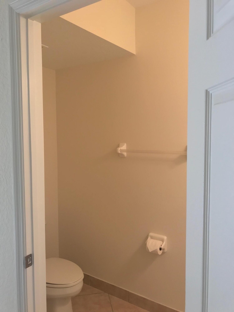 141 E Thatch Palm Circle - Photo 8