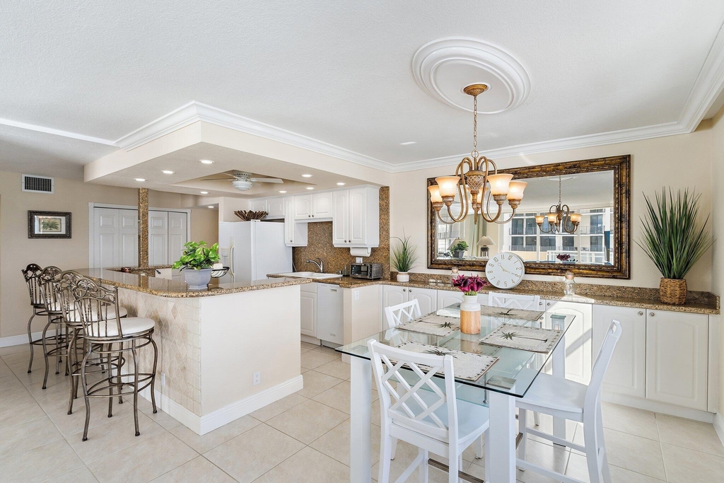 5440 N Ocean Drive - Photo 32