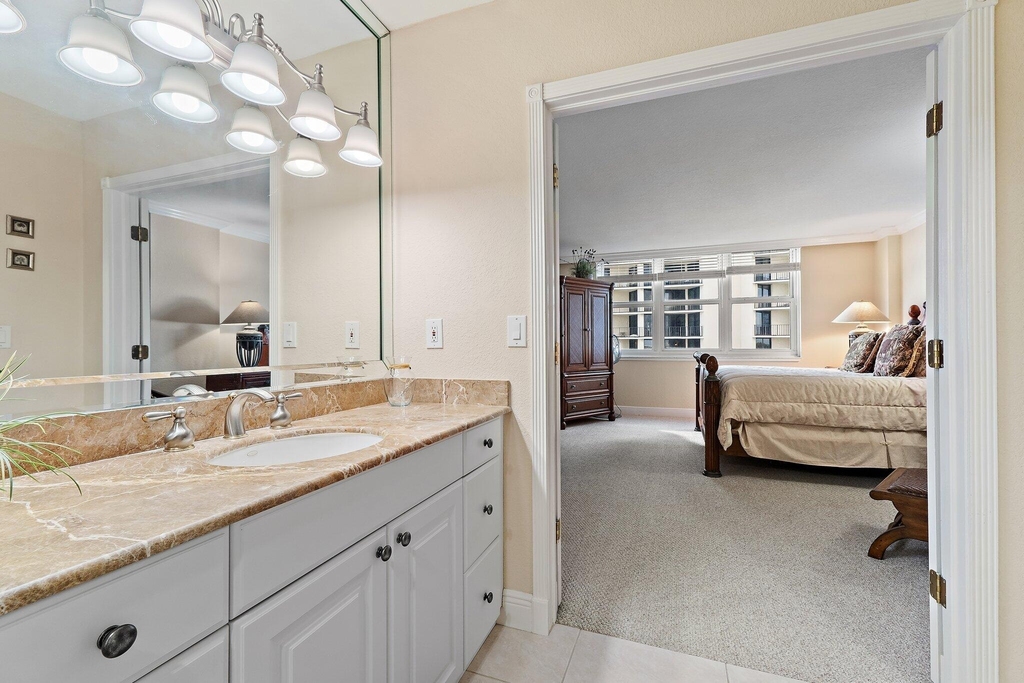 5440 N Ocean Drive - Photo 25