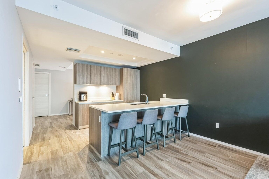 801 S Miami Avenue - Photo 10
