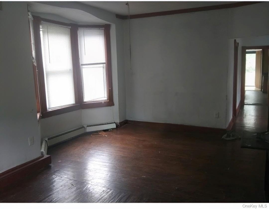 156 N Clinton Street N - Photo 9