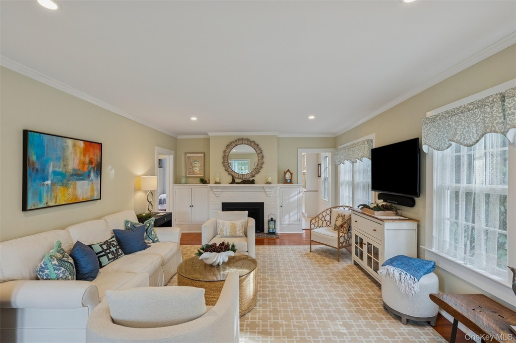 50 Lamb Avenue - Photo 2