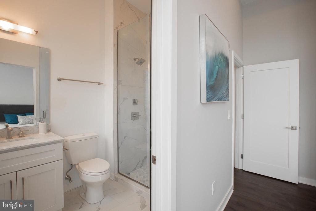 1534 Ridge Avenue - Photo 11