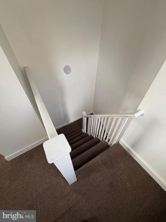 636 W Park Lane - Photo 6