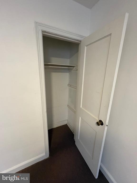 636 W Park Lane - Photo 9