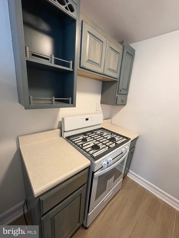 636 W Park Lane - Photo 14