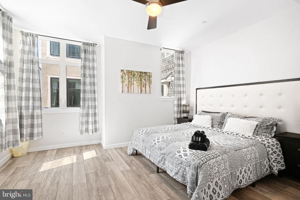 842 N Leithgow Street - Photo 10