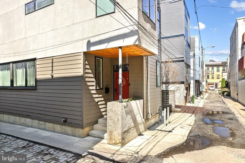 842 N Leithgow Street - Photo 26