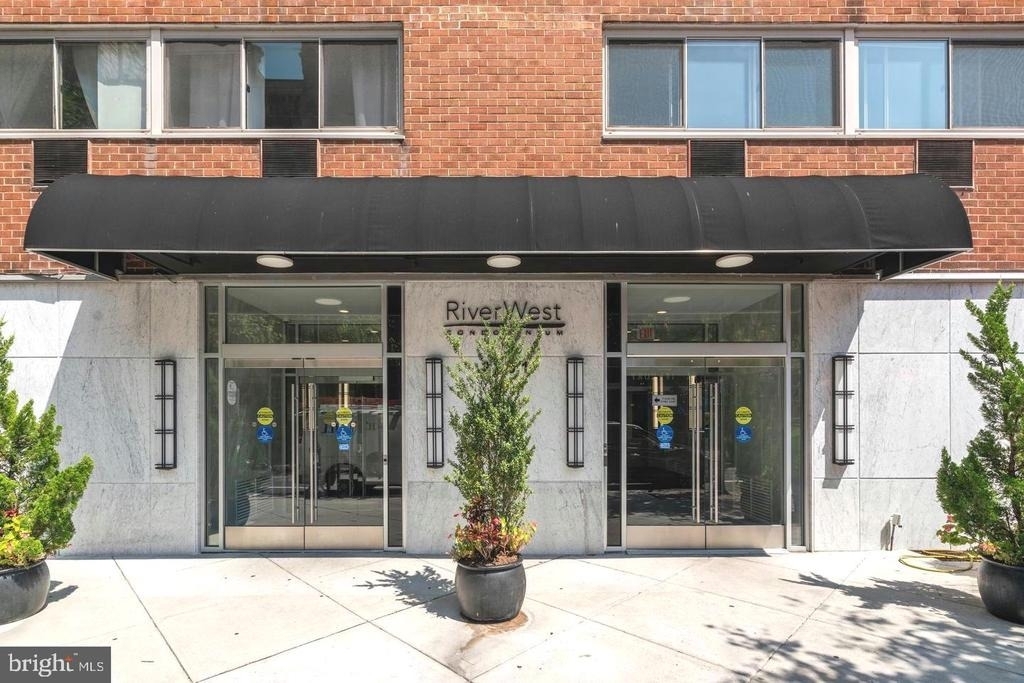 2101 Chestnut Street - Photo 3