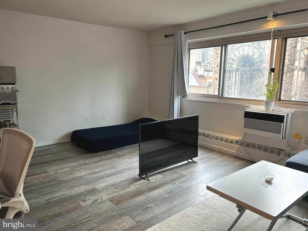 2101 Chestnut Street - Photo 10