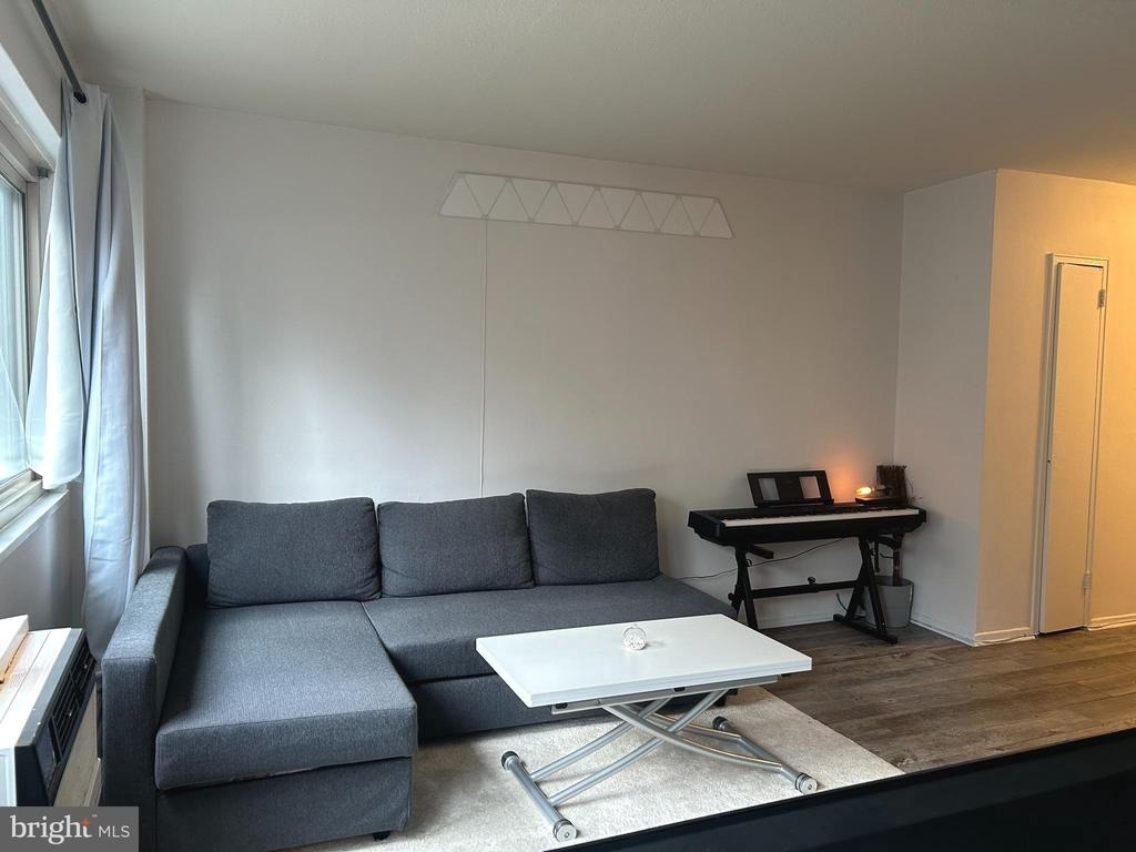 2101 Chestnut Street - Photo 17