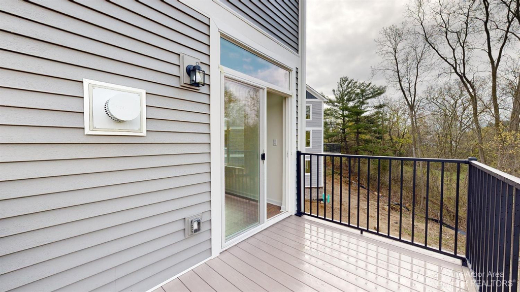 2725 Bristol Rdg Drive - Photo 8