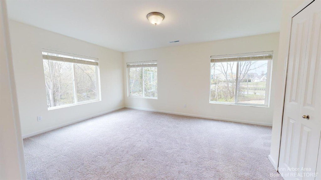 2725 Bristol Rdg Drive - Photo 19