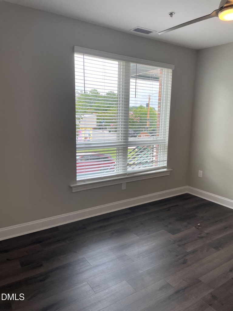 414 S White Street - Photo 4