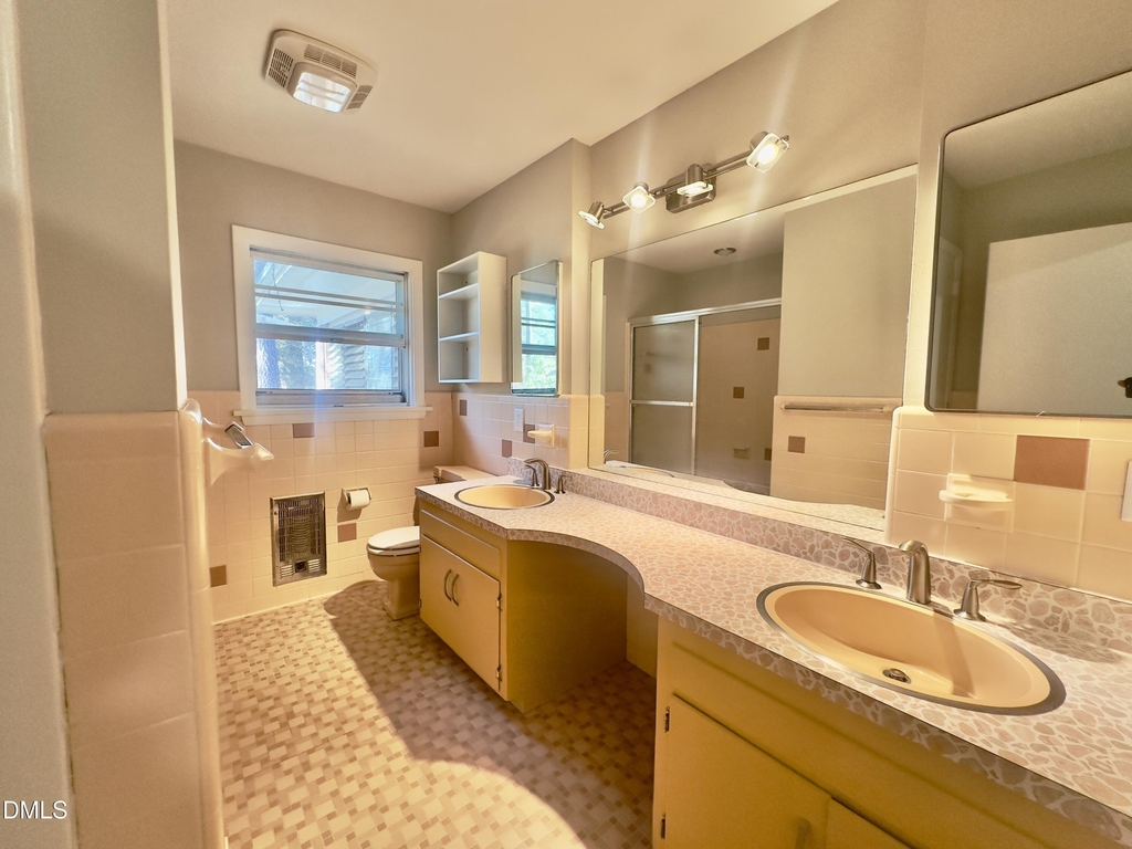 405 N Main Street - Photo 2