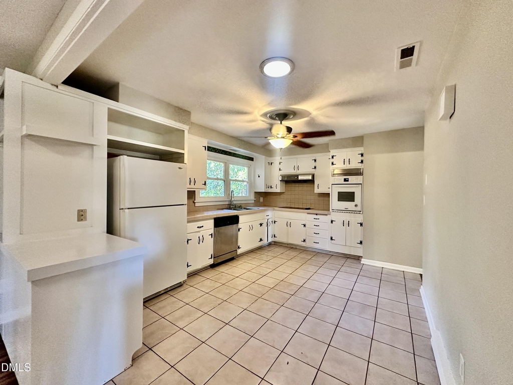 405 N Main Street - Photo 7